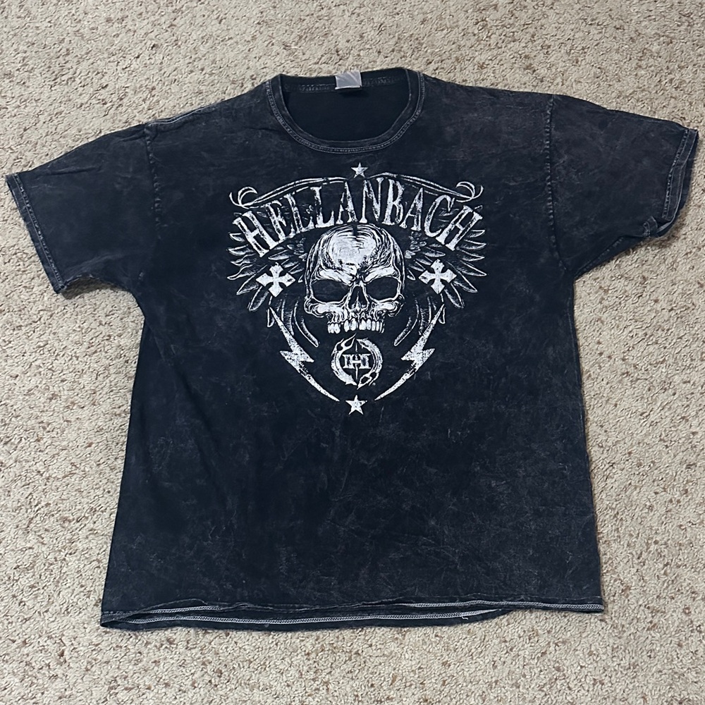 Black Hellanbach Graphic Tee with Skull Design sz XL